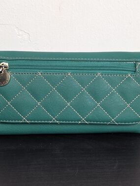 Relic Teal Quilted Zip Wallet Clutch